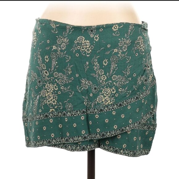Free People Dresses & Skirts - Free People - Faux Wrap Mini Skirt, Bandana Style - Size 4 (Green Floral)